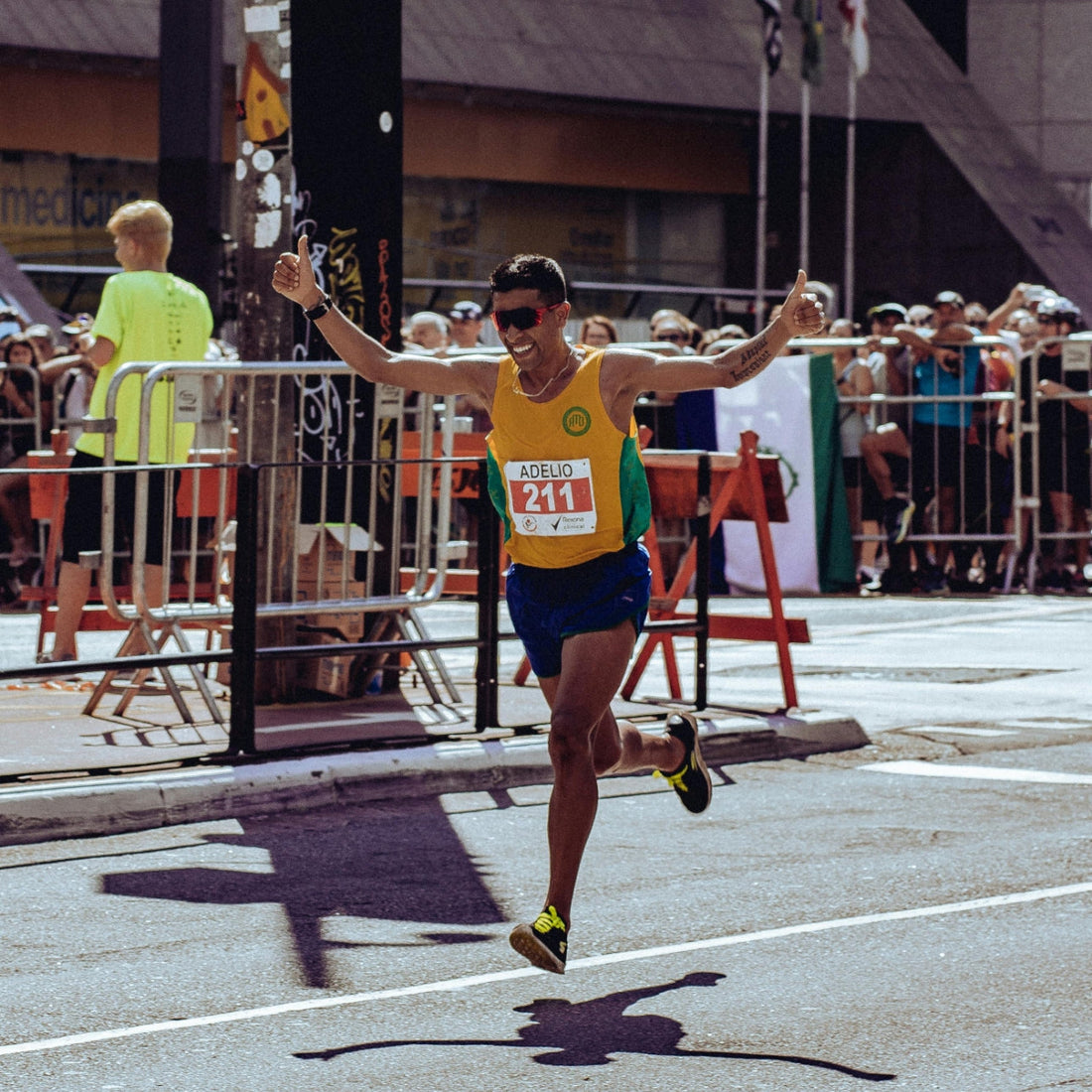 ¿Cuánta agua deberías beber para un maratón?